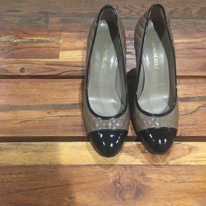 Bruno Magli ladies short heels dress shoes